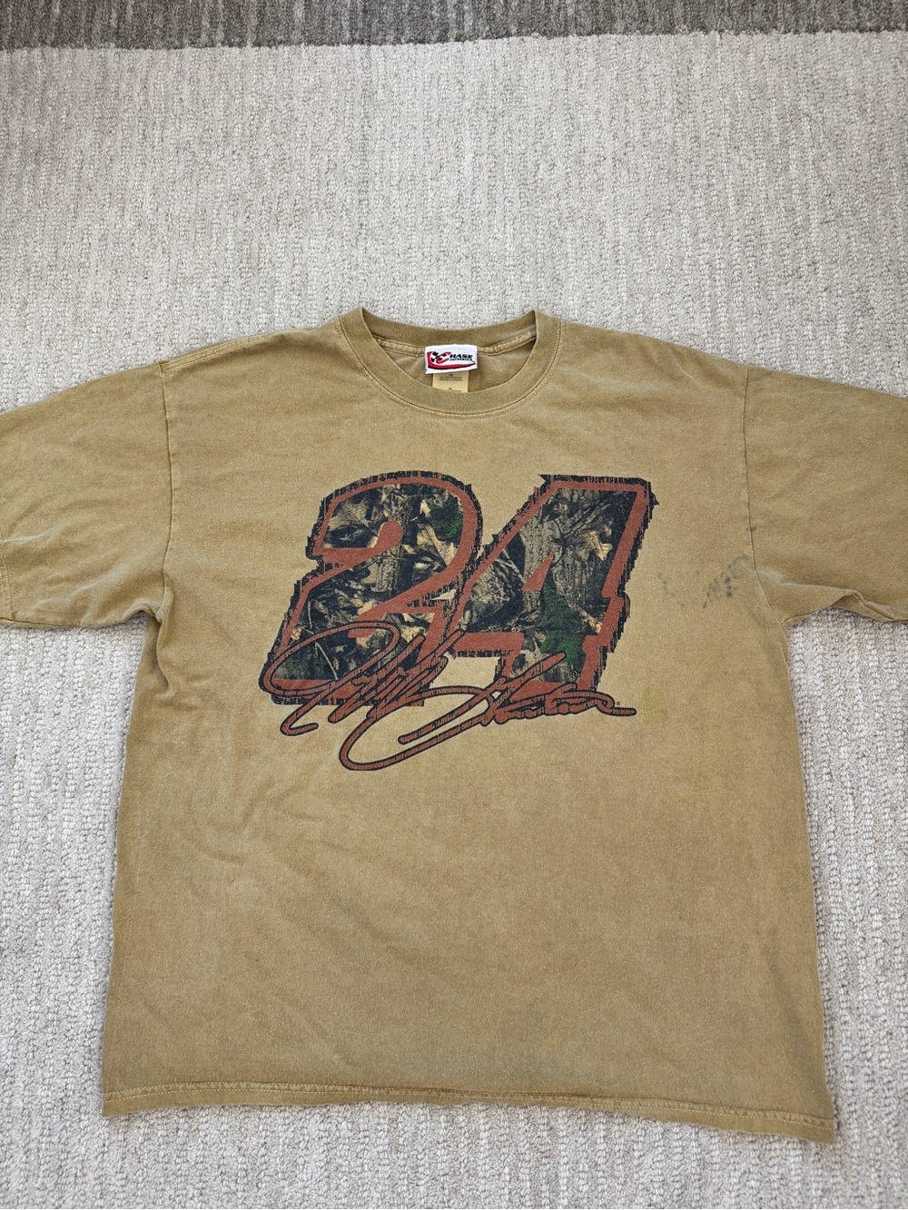 Nascar Vintage Jeff Gordon Men's Short-Sleeve 24 Graphic Tee in Tan